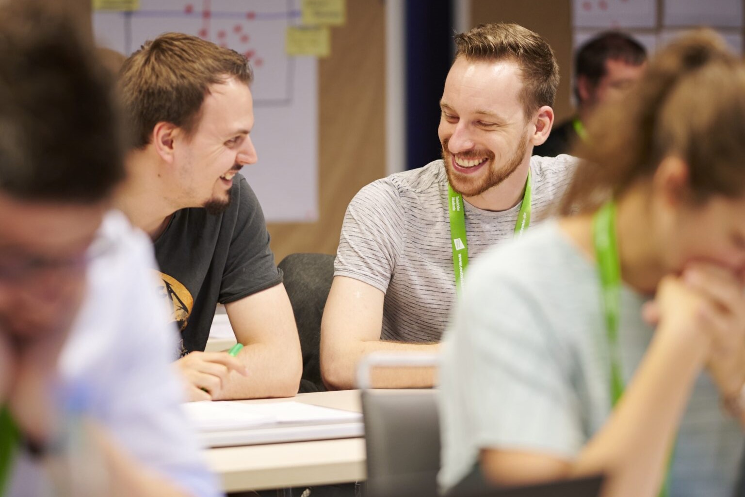 Praxiswissen von führenden IT-Expert:innen